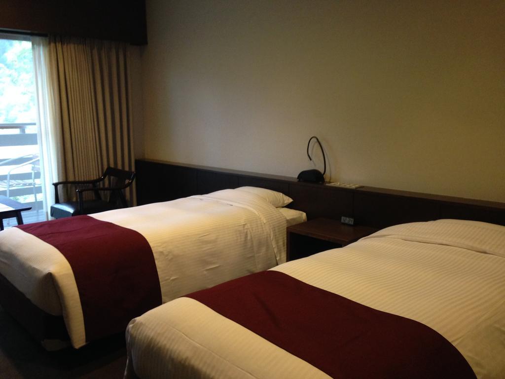 Gosenjaku Hotel Kamikochi Matsumoto Rum bild